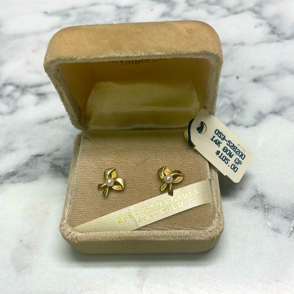 14k gold bow earrings - Picture 1 of 7